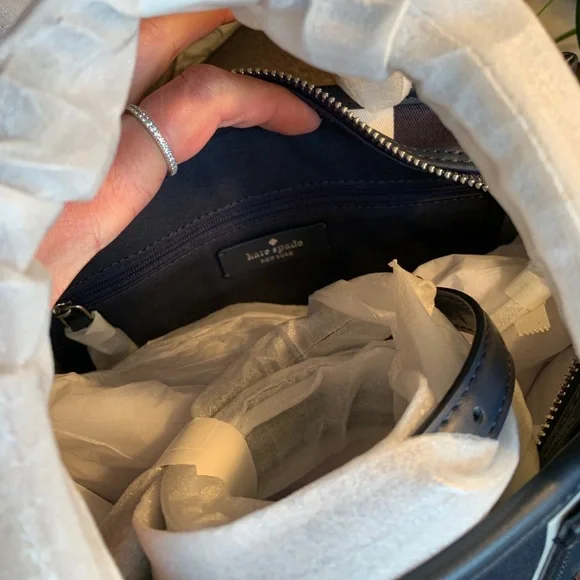 Authentic KATE SPADE Thick canvas and leather trim top zip Satchel/Crosby - Picture 10 of 14